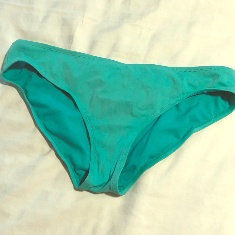 Swimsuit (bottoms)